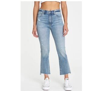 Women's Cropped Blue Jeans